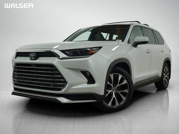 TOYOTA GRAND HIGHLANDER 2024 5TDADAB5XRS000556 image